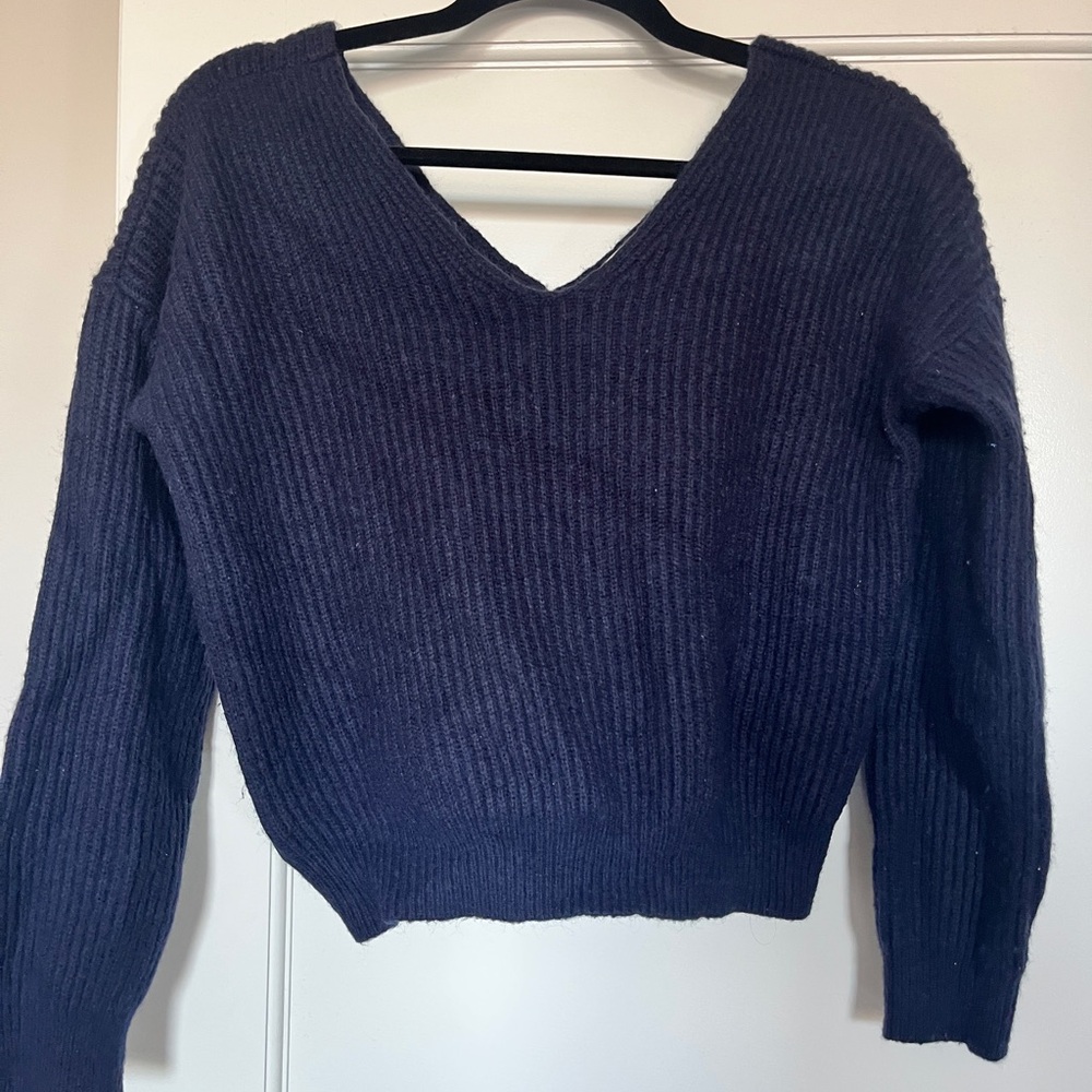 Angel Of The North Blue V-Neck Sweater with Textured Knit